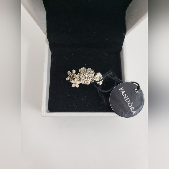 PANDORA Shimmering Bouquet .925 Sterling Silver Ring - Picture 8 of 13